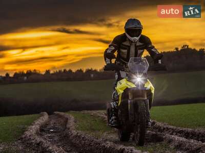 Suzuki V-Strom 800 DE 2025 Base