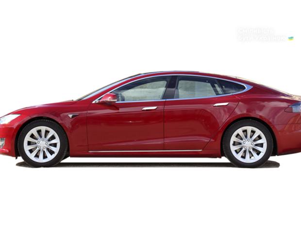 Tesla Model S I покоління (FL) Ліфтбек
