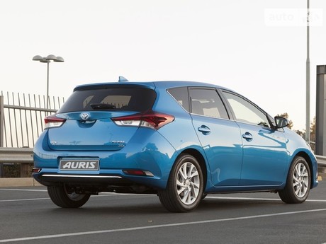 Auris Toyota Auris
