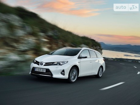 Toyota Auris 2010