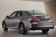 Toyota Camry Premium