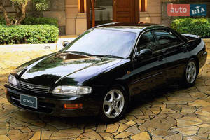 Toyota corona-exiv II покоління Седан