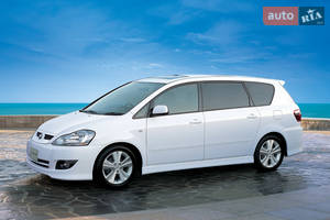 Toyota ipsum II поколение (FL) Минивэн