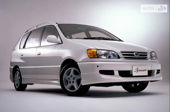 Toyota Ipsum 2000