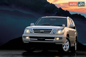 Toyota land-cruiser-cygnus I покоління (FL) Позашляховик