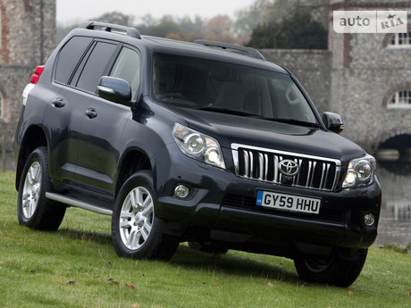 Toyota Land Cruiser Prado 2013