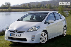 Toyota prius III поколение Хэтчбек