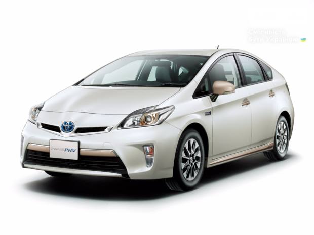 Toyota Prius III покоління (FL) Хетчбек