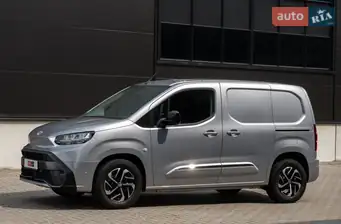 Toyota Proace City