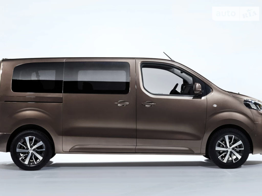 Toyota Proace Verso Shuttle