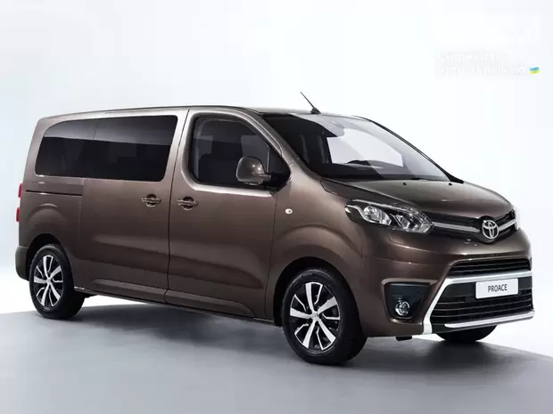 Toyota Proace Verso Shuttle