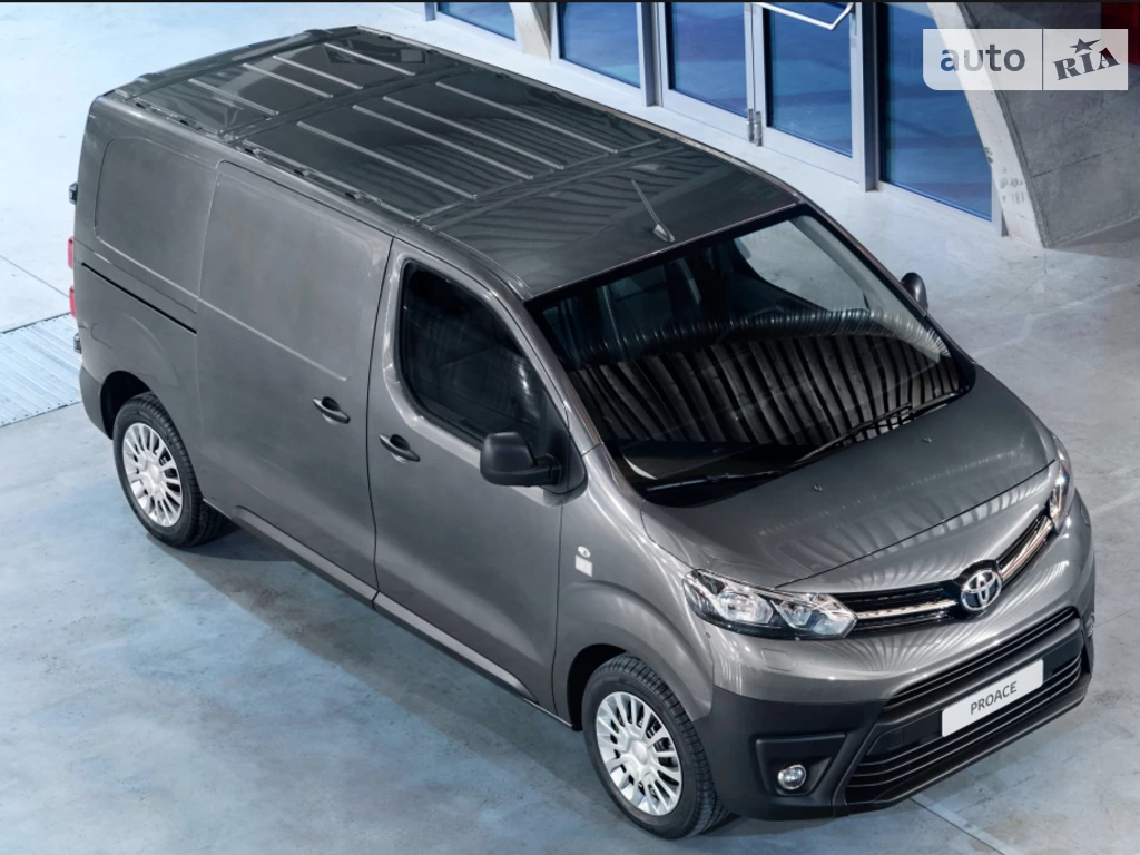 Toyota Proace Business