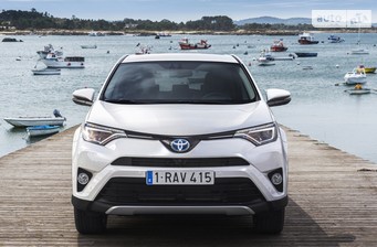 toyota rav4 из глушителя вылезают