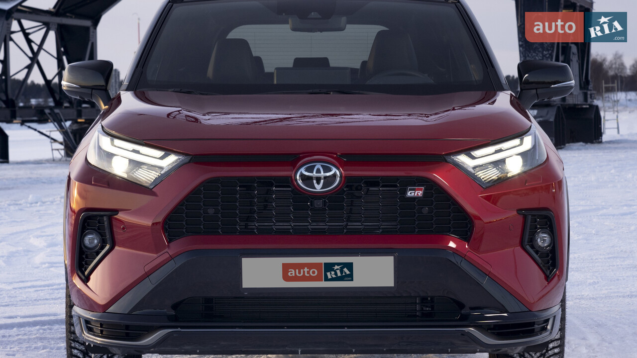 Новый Toyota RAV4 PHEV 5 поколение (FL) кроссовер - фото 4