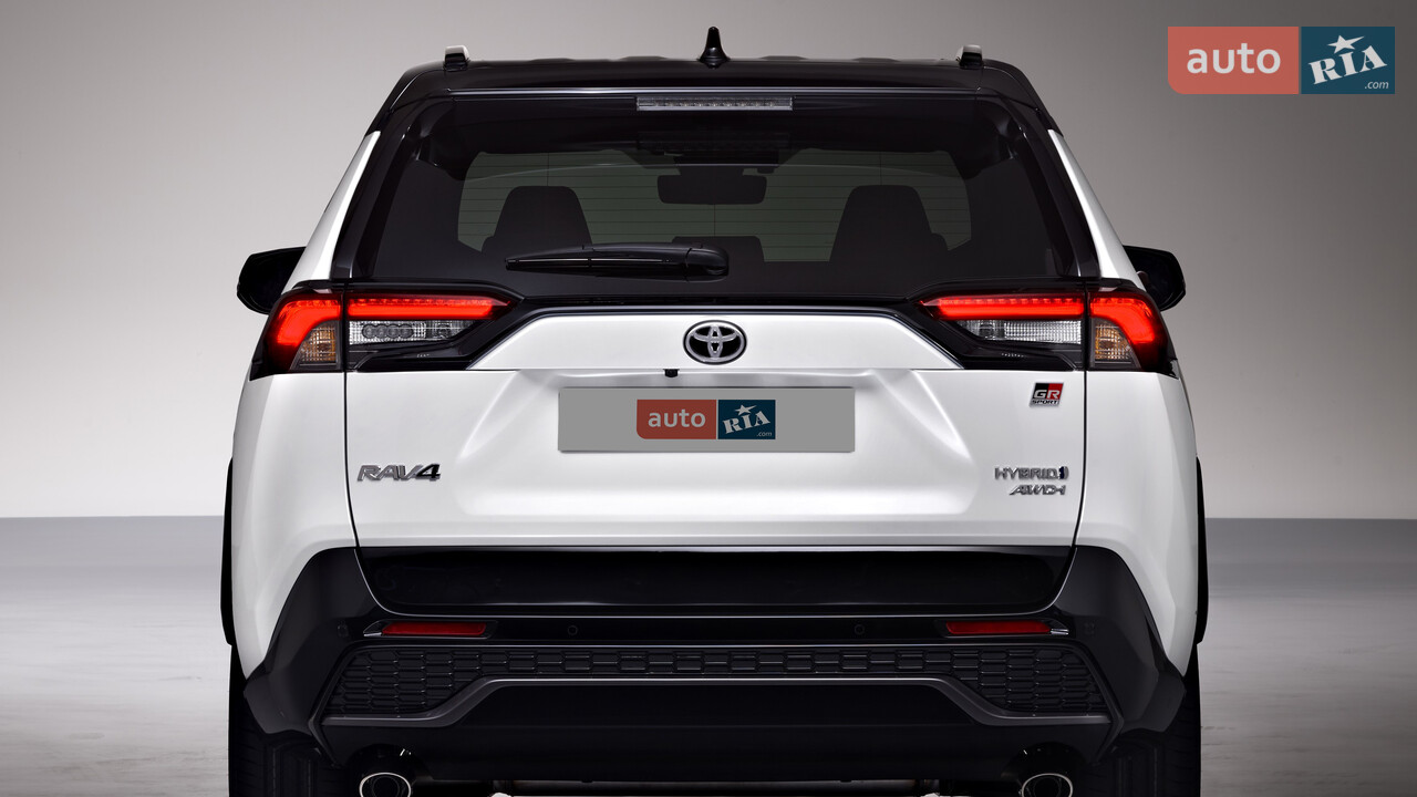 Новий  RAV4 5 поколение (FL) кросовер - фото 3