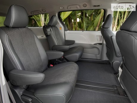 Toyota Sienna 2004 Toyota Sienna 2004