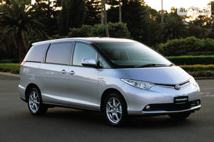 Toyota tarago IV покоління Мінівен