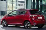 Toyota Yaris Live