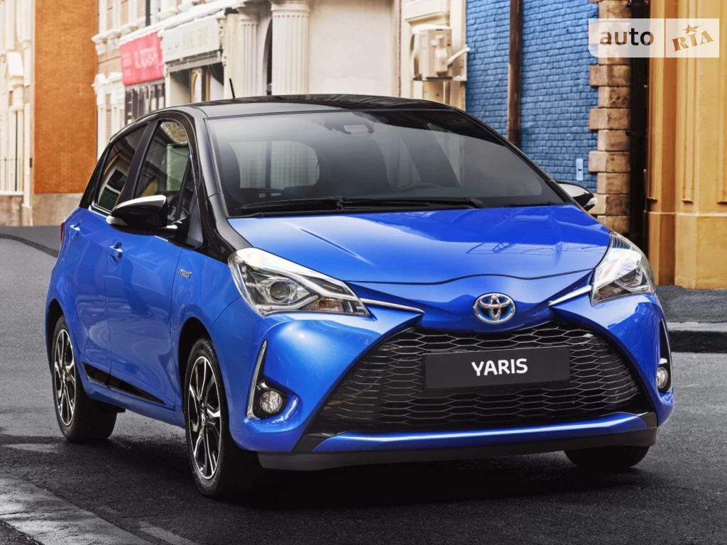 Toyota Yaris Live