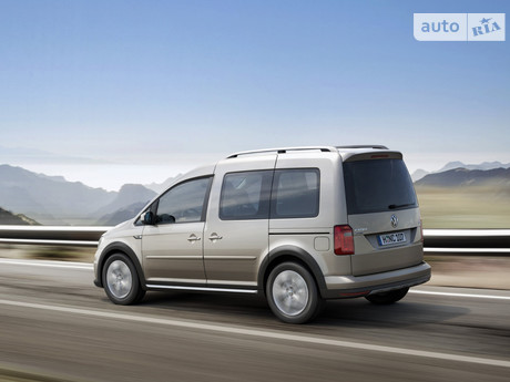 Volkswagen Caddy пасс. 2011