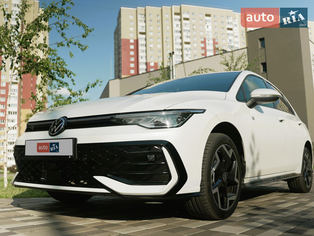 golf8 RラインWhite Volkswagen Golf サンルーフ付き golf8 RラインWhite Volkswagen Golf サンルーフ付き 2023 VW Golf R