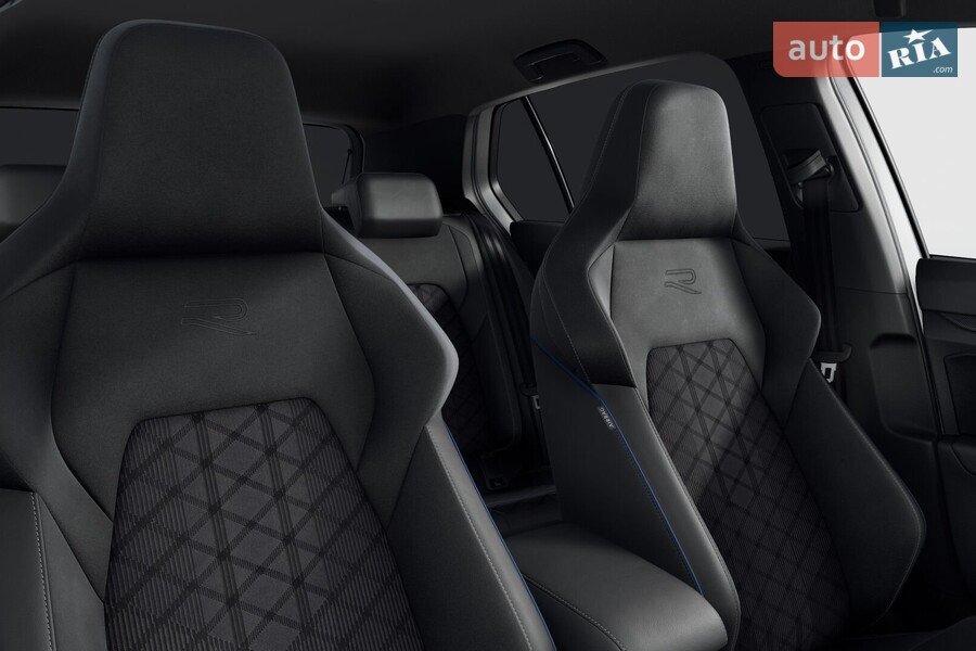 Новый Volkswagen Golf 8 поколение (FL) хэтчбек - фото 5