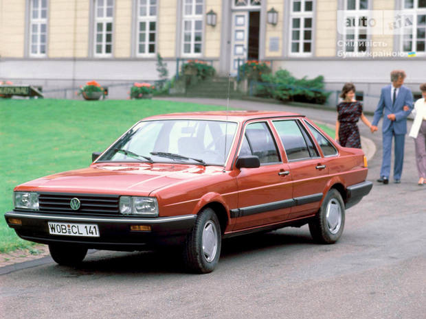 Volkswagen Passat B2 (FL) Седан