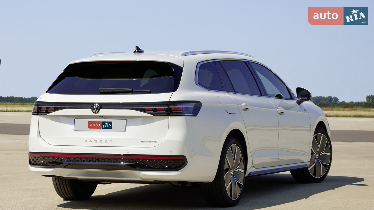 Новий Volkswagen Passat B9 універсал - фото 9