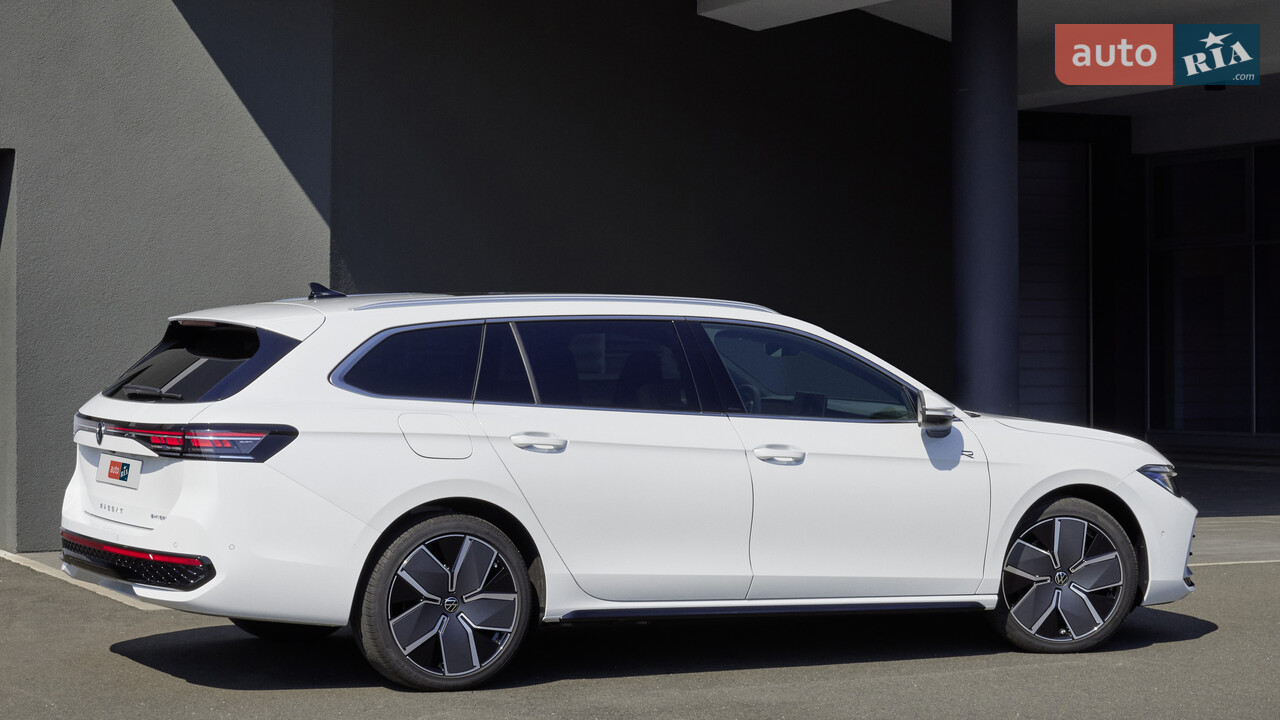 Новий Volkswagen Passat B9 універсал - фото 8