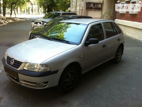 Volkswagen Pointer 2004