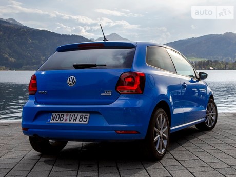 Volkswagen Polo (3 двери) 1.4 MT (80 л.с.) 2012