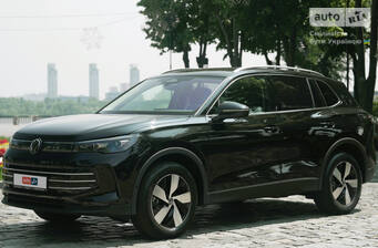 Volkswagen Tiguan 2025 R-Line+