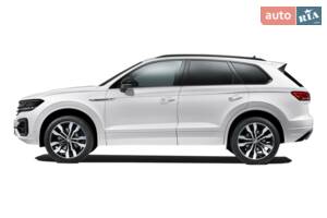 Volkswagen touareg III поколение Кроссовер