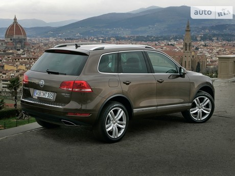 Volkswagen Touareg