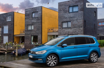 Volkswagen Touran 2.0D MT (110 л.с.) 2012