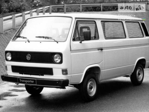 Volkswagen Transporter III поколение/T3 Минивэн