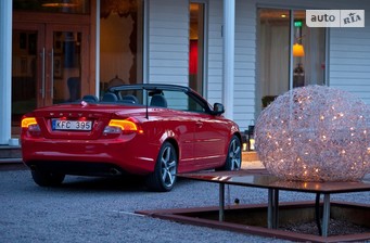 Volvo C70 2010