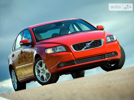 Volvo S40