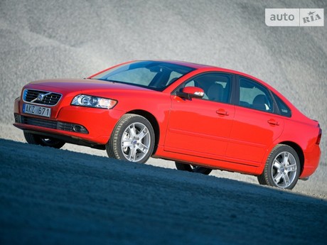 Volvo S40