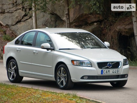 Volvo S40