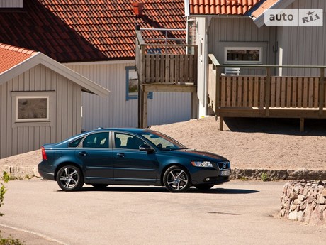 Volvo S40