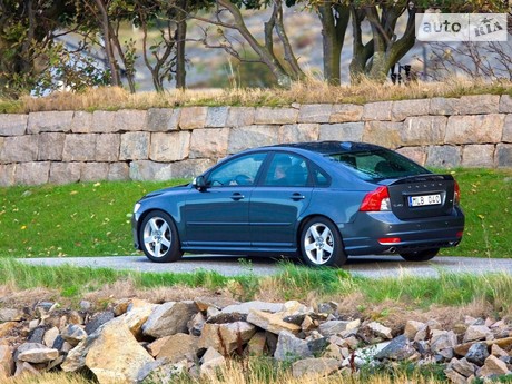 Volvo S40