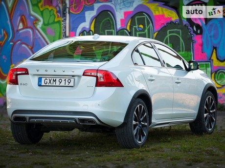 Volvo S60 2014