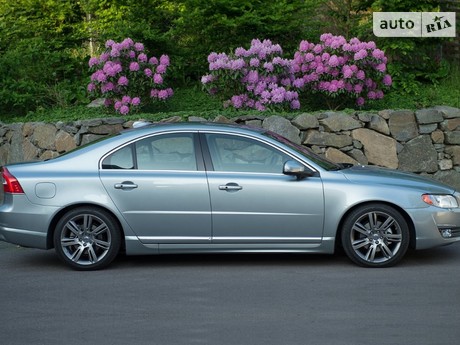 Volvo S80