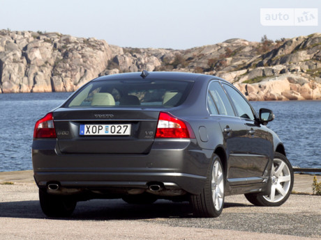 Volvo S80