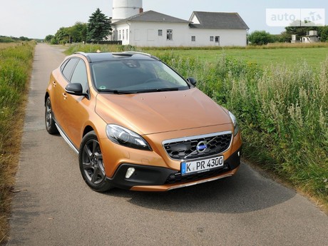 Volvo V40 2002