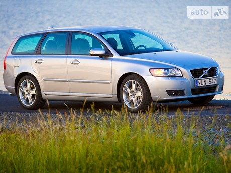 Volvo V50