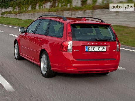 Volvo V50