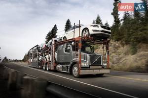 Volvo vah-11 I поколение Тягач