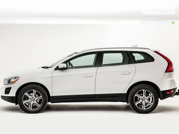 Volvo XC60 I покоління Кросовер